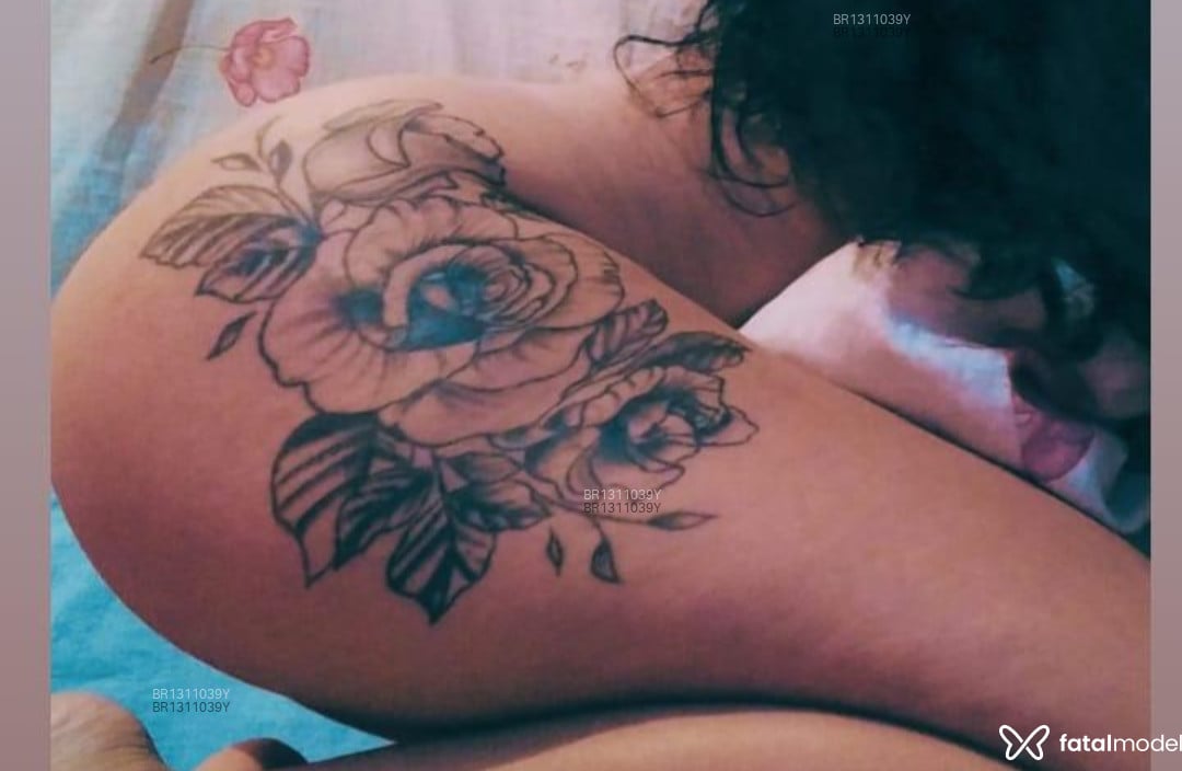 Acompanhante mulher morena (o) de olhos castanhos em Porto Alegre Acompanhante mulher morena (o) de olhos castanhos em Porto Alegre - Virtual gostoso