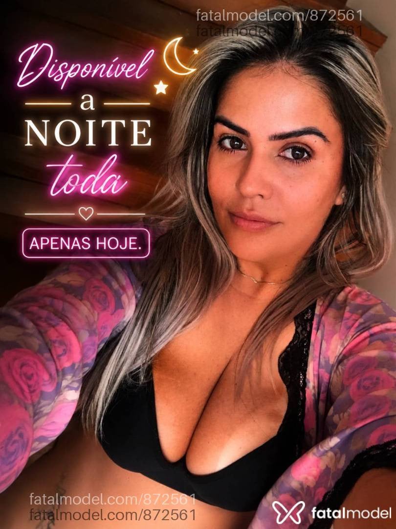 Acompanhante mulher loira (o) de olhos castanhos - Gatadebotas