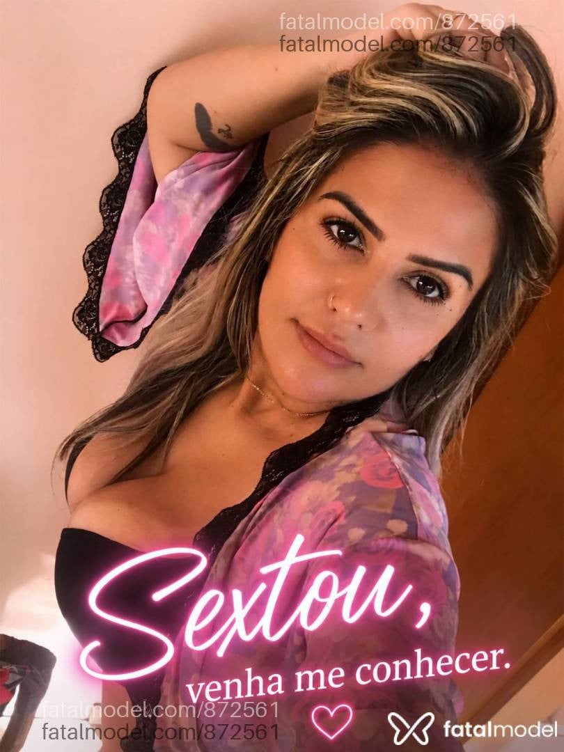 Acompanhante mulher loira (o) de olhos castanhos - Gatadebotas