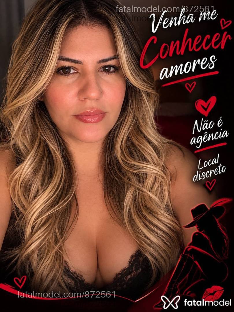 Acompanhante mulher loira (o) de olhos castanhos - Gatadebotas