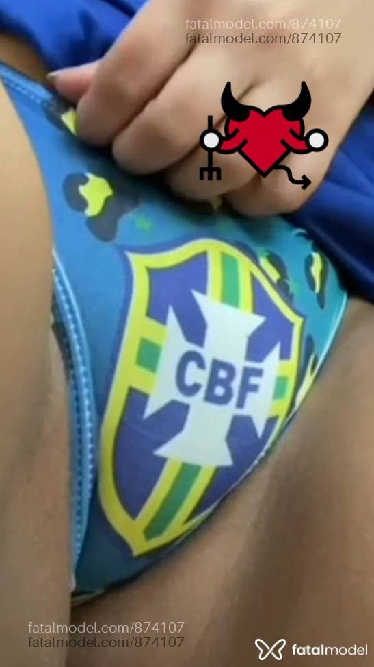 Acompanhante mulher com cabelo castanho de olhos castanhos - Amanda Paulista