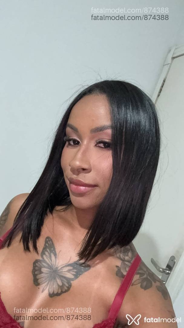 Acompanhante mulher morena (o) de olhos castanhos - Yasmin duarte