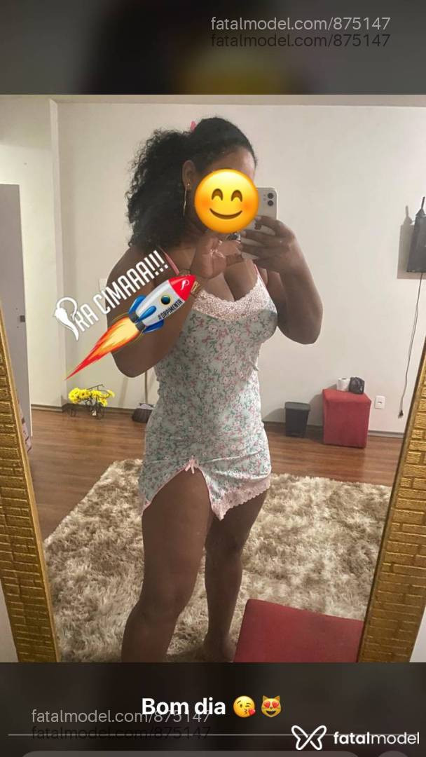 Acompanhante mulher com cabelo castanho de olhos pretos em Juiz de Fora - Brunna