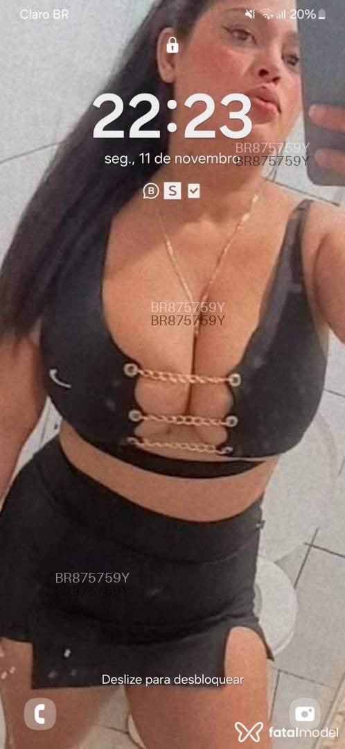 Acompanhante mulher loira (o) de olhos castanhos em Machadinho D'oeste Acompanhante mulher loira (o) de olhos castanhos em Machadinho D'oeste - Loirapeitao