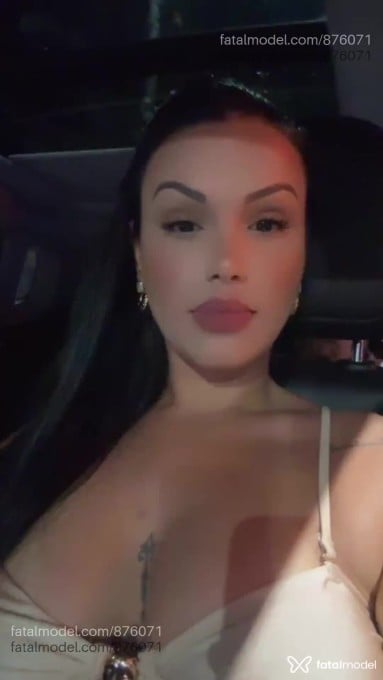 Acompanhante mulher com cabelo castanho de olhos pretos em Tijucas - Laís Ferraz