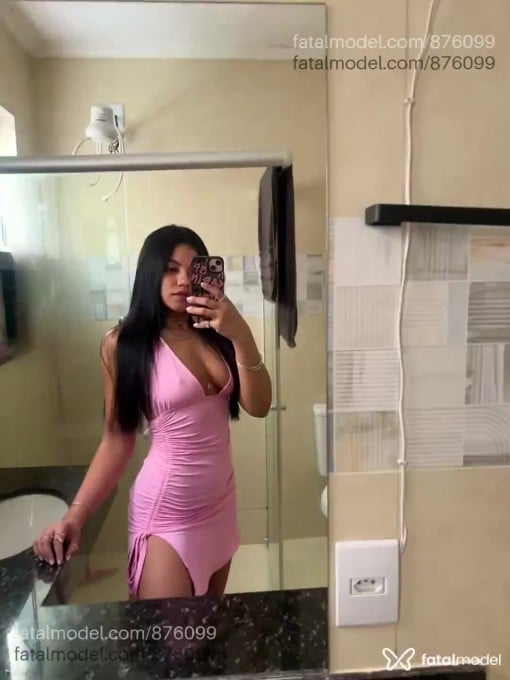 Acompanhante mulher morena (o) de olhos castanhos - Lorena