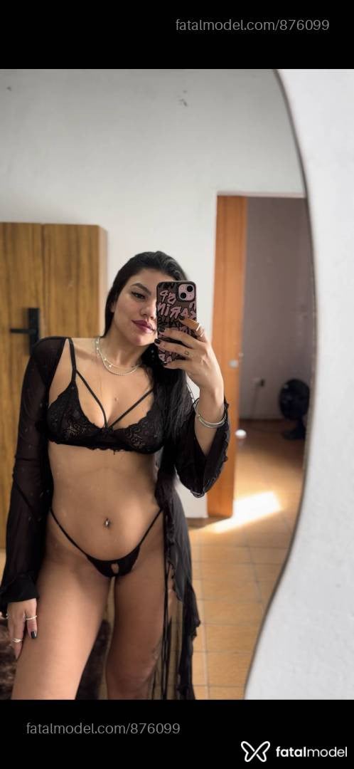 Acompanhante mulher morena (o) de olhos castanhos - Lorena