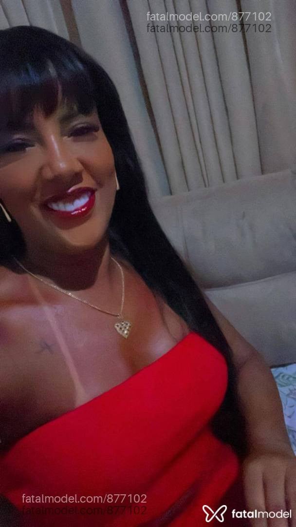 Acompanhante mulher morena (o) de olhos mel em Unaí - Saraanal