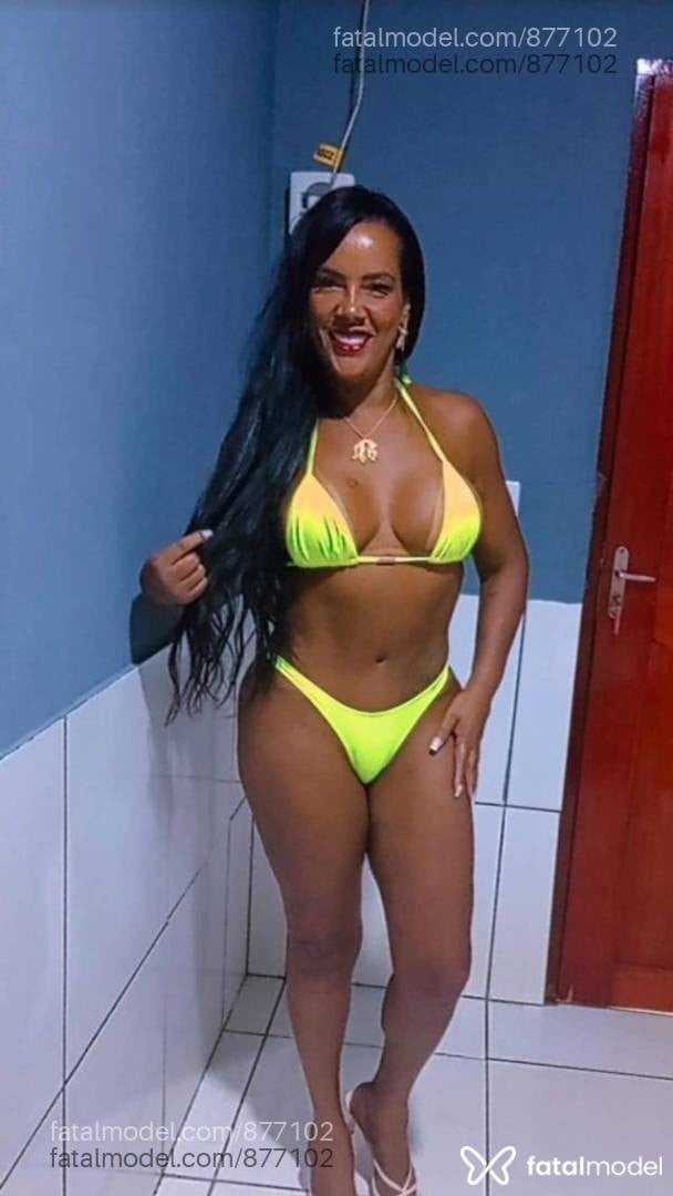 Acompanhante mulher morena (o) de olhos mel - Saraanal