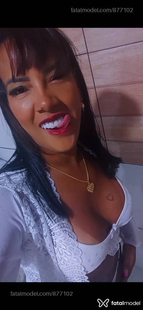 Acompanhante mulher morena (o) de olhos mel - Saraanal
