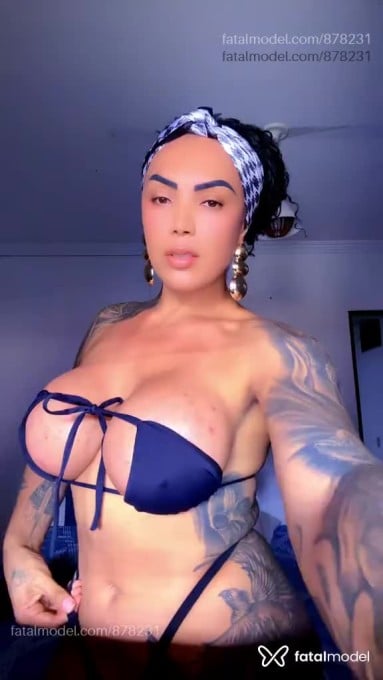 Acompanhante mulher trans morena (o) de olhos castanhos em Palmas - Roberta palace