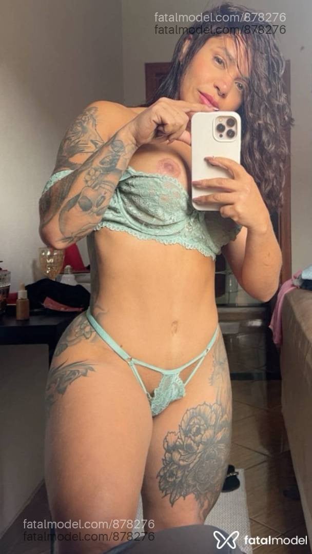 Acompanhante mulher morena (o) de olhos castanhos - Manuela