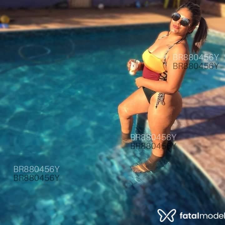 Acompanhante mulher loira (o) de olhos castanhos em Canaã dos Carajás Acompanhante mulher loira (o) de olhos castanhos em Canaã dos Carajás - Cris Silva
