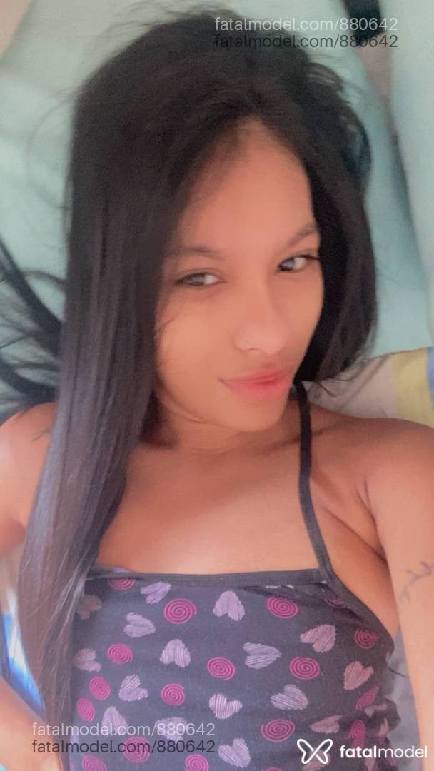 Acompanhante mulher morena (o) de olhos pretos em Ipatinga Acompanhante mulher morena (o) de olhos pretos em Ipatinga - Athena