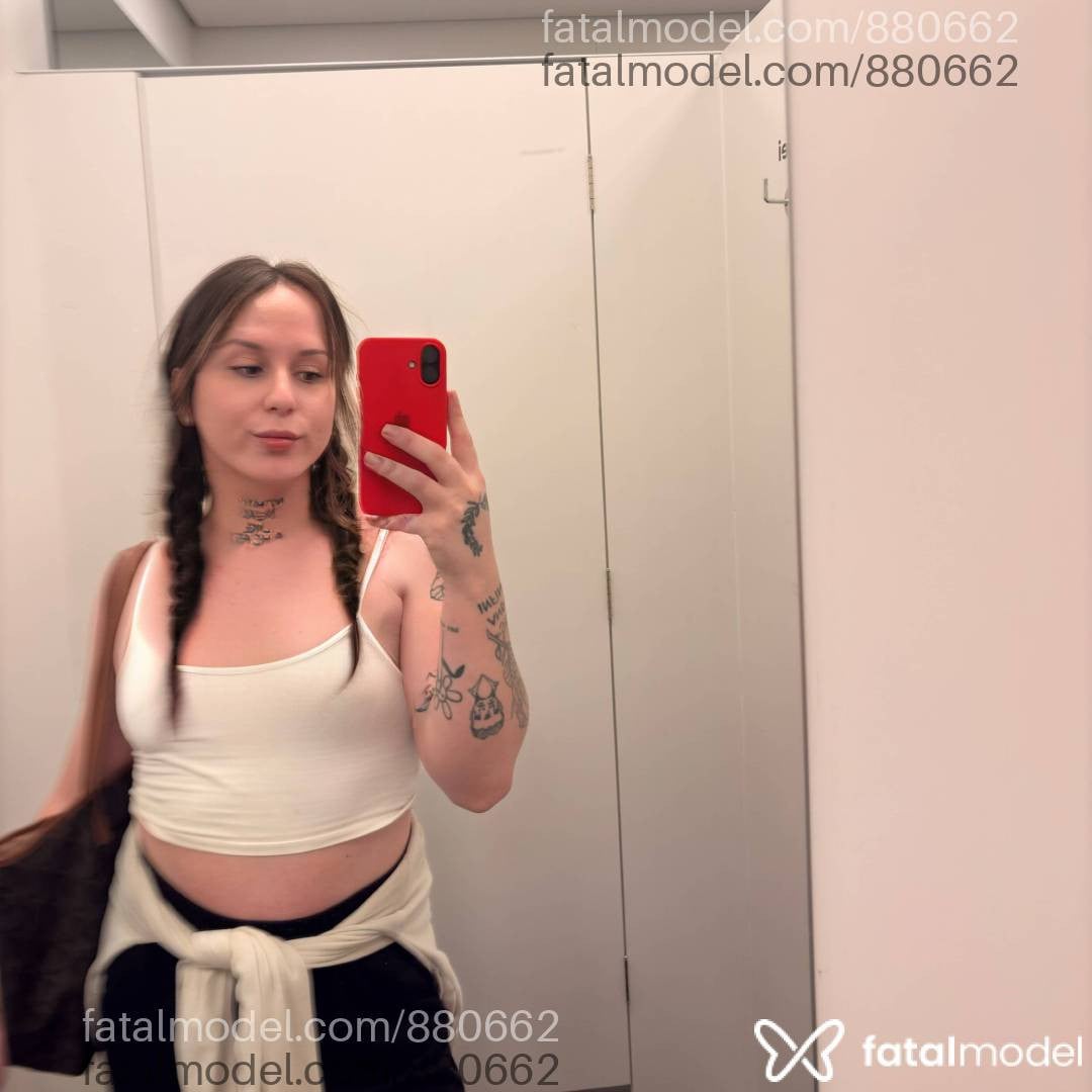 Acompanhante travesti morena (o) de olhos castanhos - Fiorella