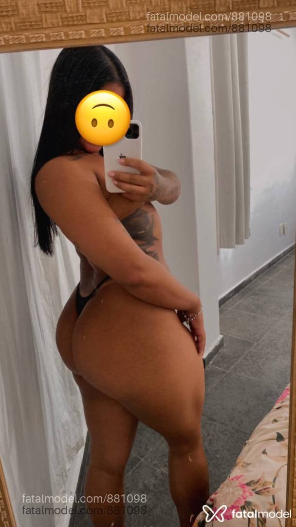 Acompanhante mulher morena (o) de olhos pretos - Larissa Sales