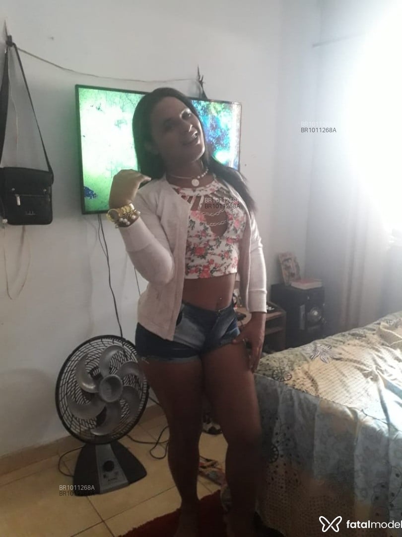 Acompanhante mulher trans morena (o) de olhos castanhos em Castanhal - Ruby Ruby