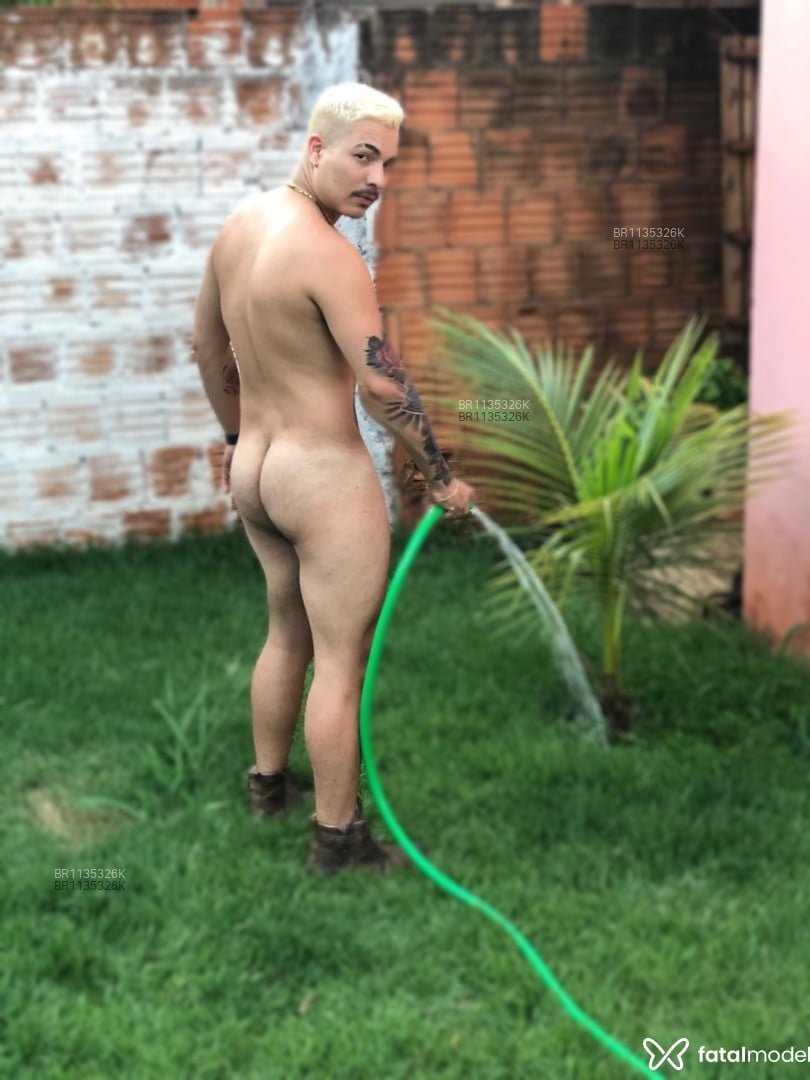 Acompanhante homem com cabelo castanho de olhos castanhos em Presidente Prudente Acompanhante homem com cabelo castanho de olhos castanhos em Presidente Prudente - Gregorio Sampaio
