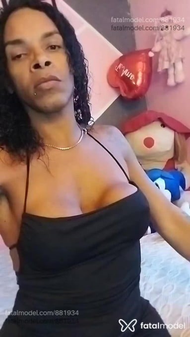 Acompanhante travesti morena (o) de olhos castanhos em Volta Redonda - Kaylaine vilches