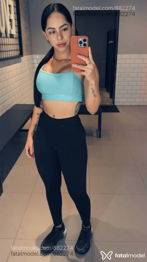 Acompanhante mulher morena (o) de olhos castanhos - Fernanda