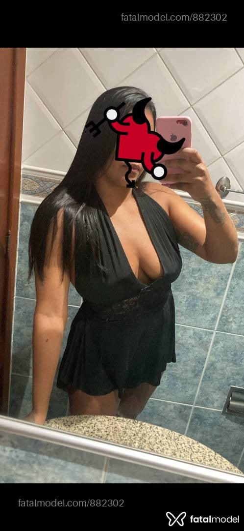 Acompanhante mulher com cabelo castanho de olhos castanhos em Macaé - Julia Ferraz