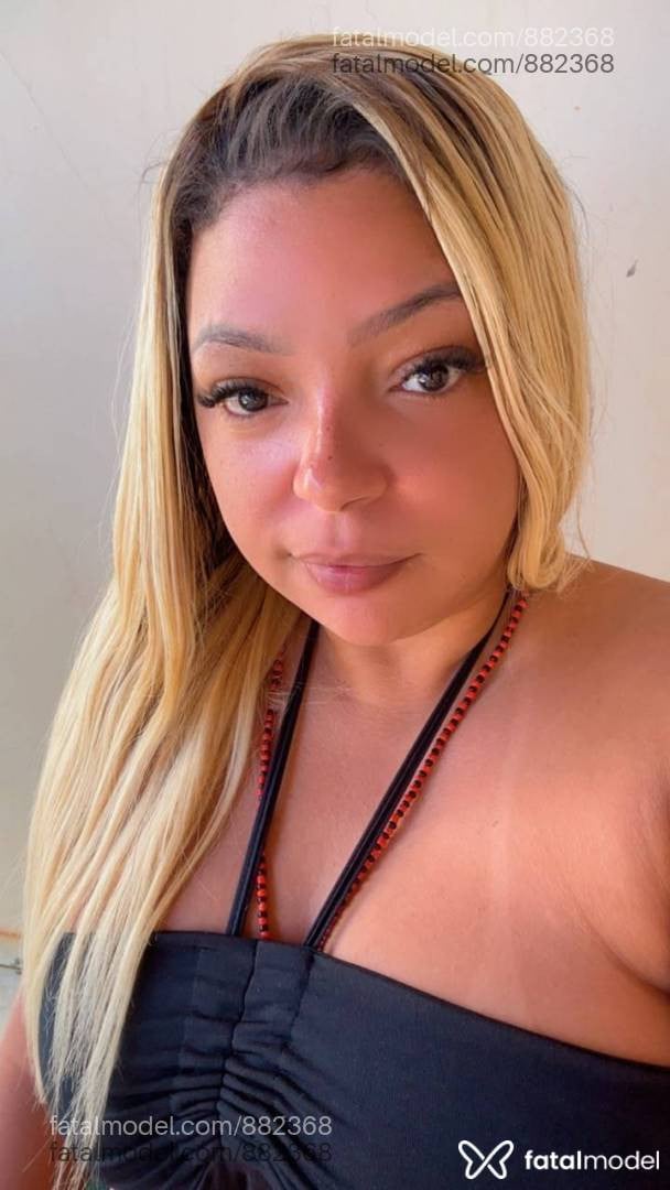 Acompanhante mulher loira (o) de olhos castanhos - Camila Ferrari