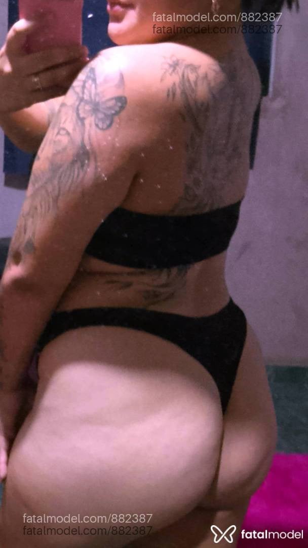 Acompanhante mulher com cabelo castanho de olhos mel em Itaituba - Esther