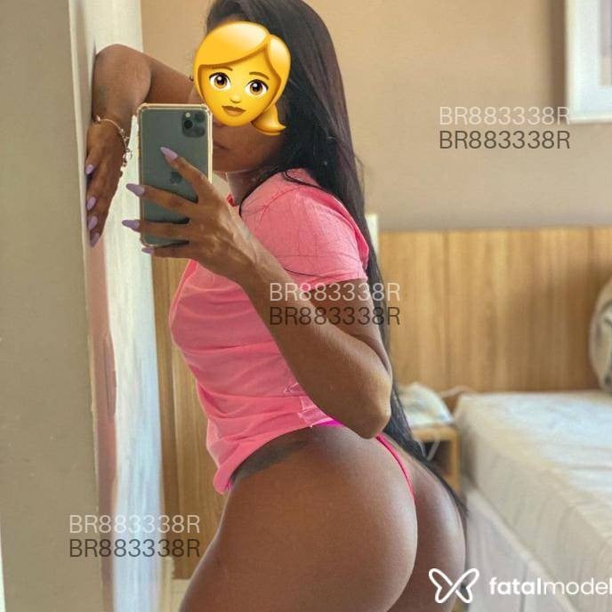Acompanhante mulher morena (o) de olhos castanhos em Cuiabá Acompanhante mulher morena (o) de olhos castanhos em Cuiabá - Jade Ferrari