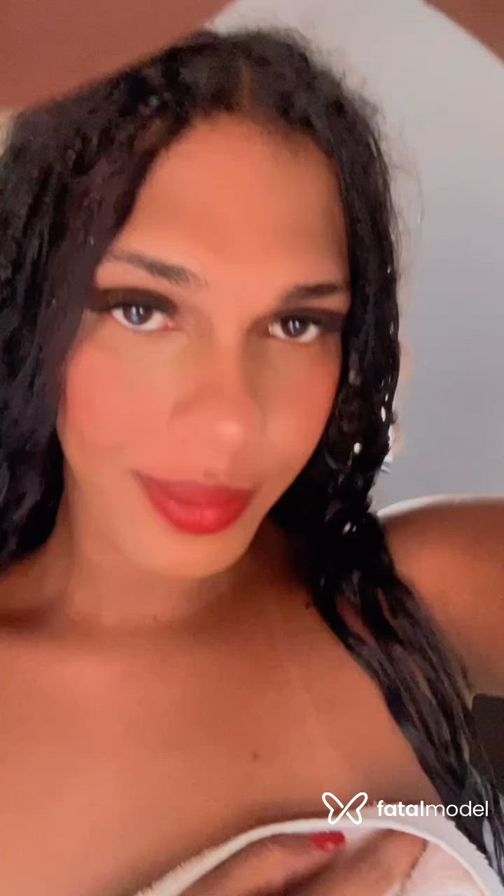 Acompanhante mulher trans morena (o) de olhos mel - Bia Costa Acompanhante mulher trans morena (o) de olhos mel - Bia Costa