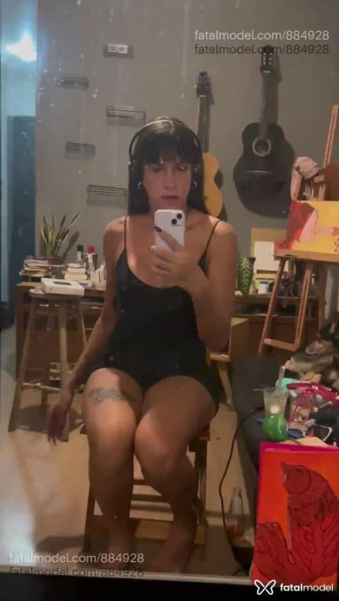 Acompanhante mulher trans com cabelo castanho de olhos pretos em Florianópolis - Marii