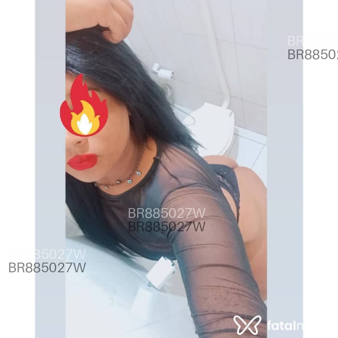 Acompanhante travesti morena (o) de olhos mel em Altamira Acompanhante travesti morena (o) de olhos mel em Altamira - Tallyta Zampiroly