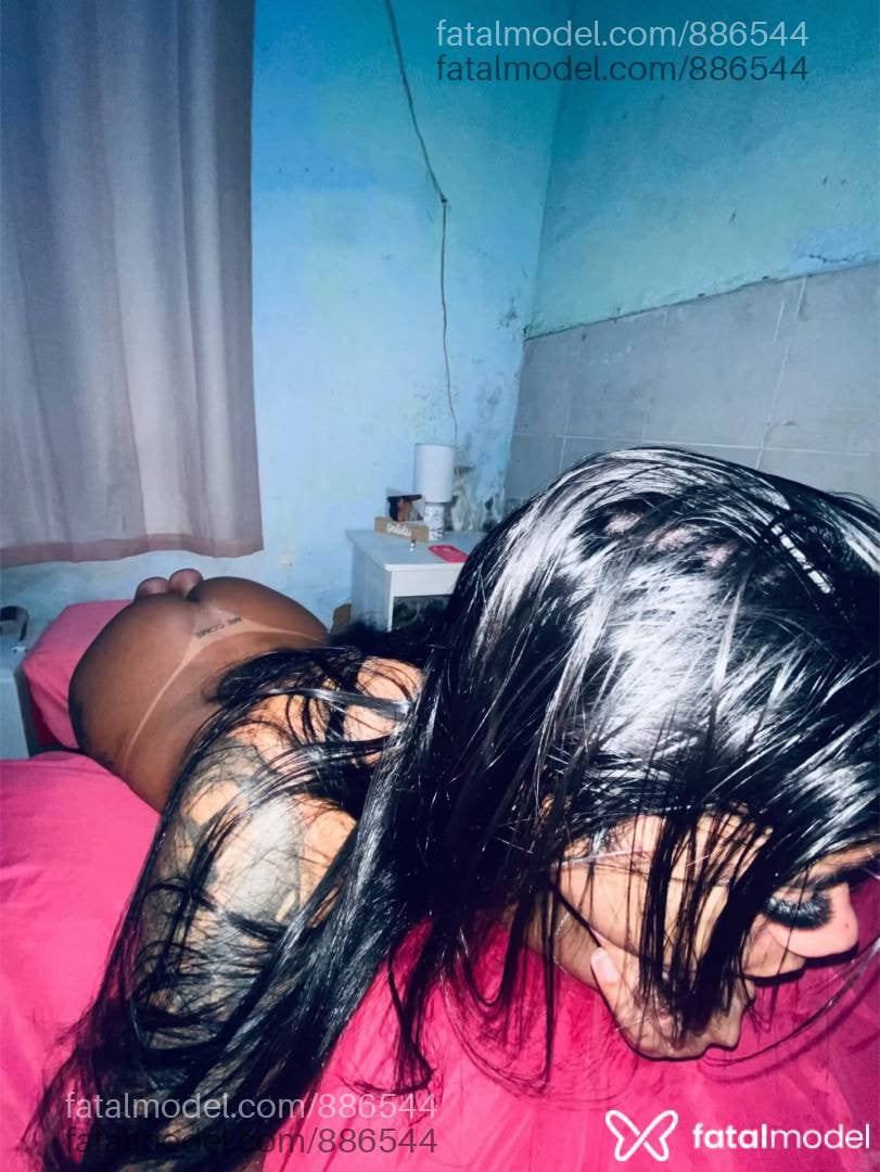 Acompanhante mulher trans morena (o) de olhos castanhos em Virtual - Gabrielly