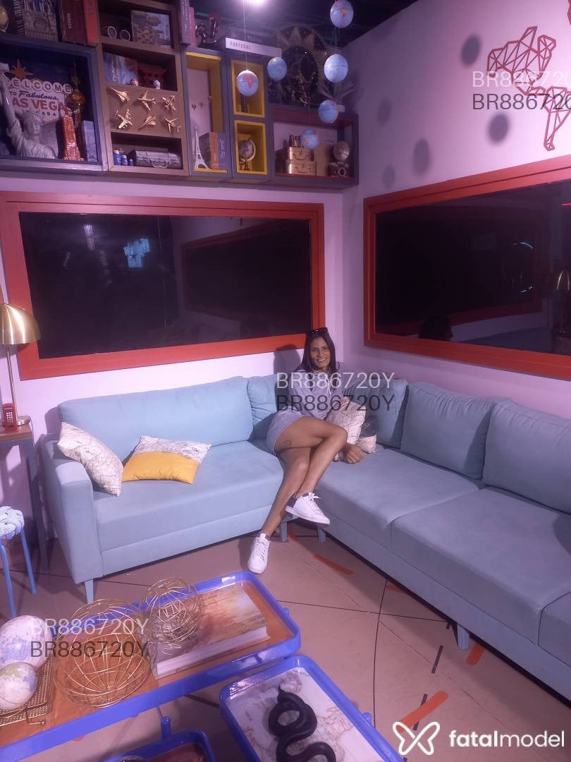 Acompanhante travesti com cabelo castanho de olhos castanhos em Virtual Acompanhante travesti com cabelo castanho de olhos castanhos em Virtual - Yasmin Mya