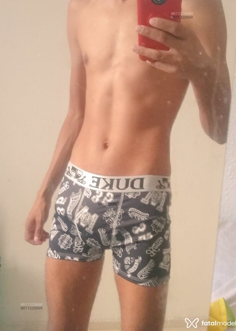 Acompanhante homem morena (o) de olhos castanhos em Goiânia - Eduardo silva