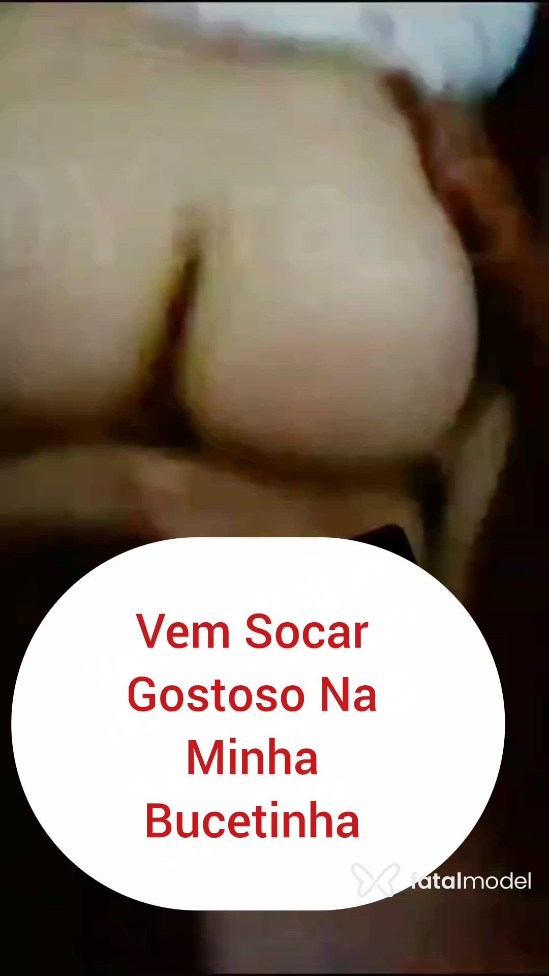 Acompanhante mulher loira (o) de olhos castanhos - Yaragp