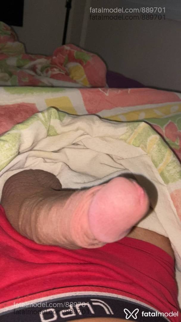 Acompanhante homem com cabelo castanho de olhos castanhos em Criciúma - Vinicius ímola
