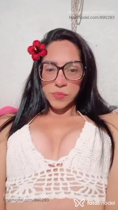 Acompanhante travesti com cabelo castanho de olhos castanhos em Mogi Guaçu - Rafaela Rodrigues