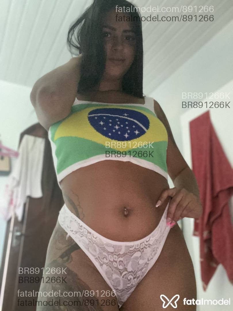 Acompanhante mulher morena (o) de olhos castanhos em Aripuanã - Elen