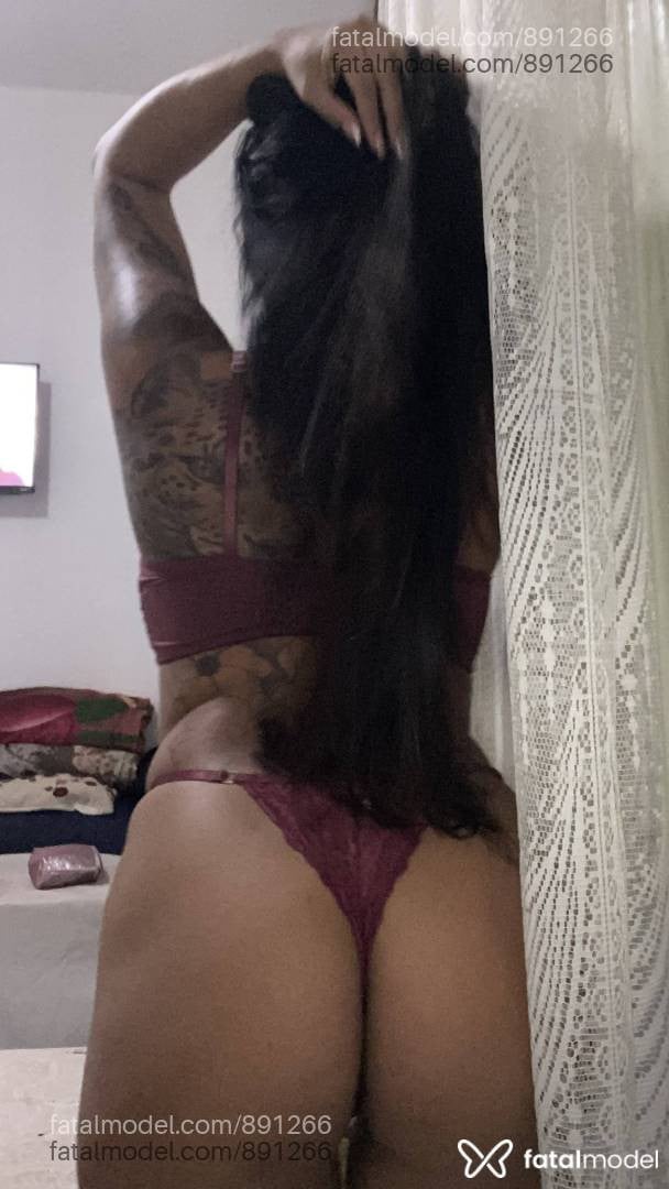 Acompanhante mulher morena (o) de olhos castanhos em Rio de Janeiro - Manaura