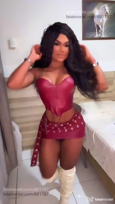 Acompanhante mulher com cabelo castanho de olhos castanhos em Caruaru - Cacau