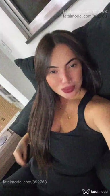 Acompanhante mulher morena (o) de olhos castanhos em Cruzeiro - ALANA GUIMARÃES