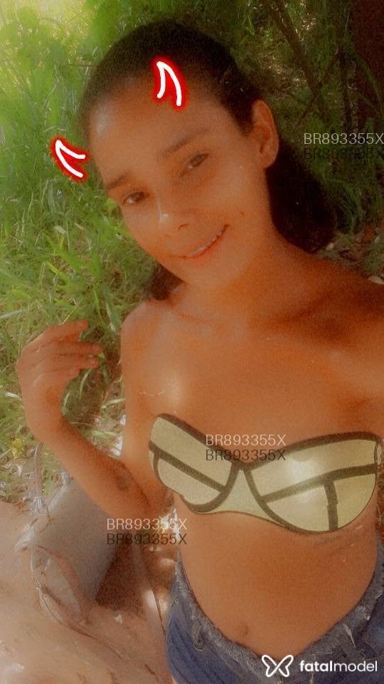 Acompanhante travesti com cabelo castanho de olhos castanhos em Piracicaba - bruna
