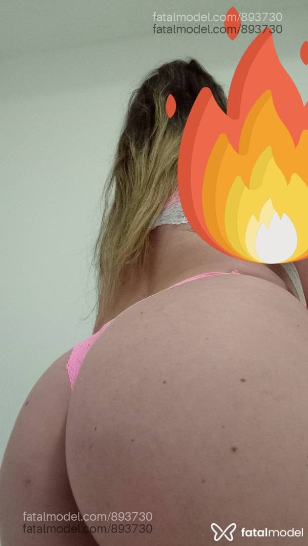 Acompanhante mulher loira (o) de olhos azuis em Pelotas - Larissa