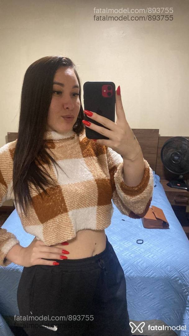 Acompanhante mulher com cabelo castanho de olhos castanhos em Foz do Iguaçu - Mayara Nathalia