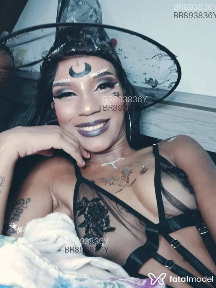 Acompanhante mulher morena (o) de olhos castanhos em Guarapari - Bruna matos