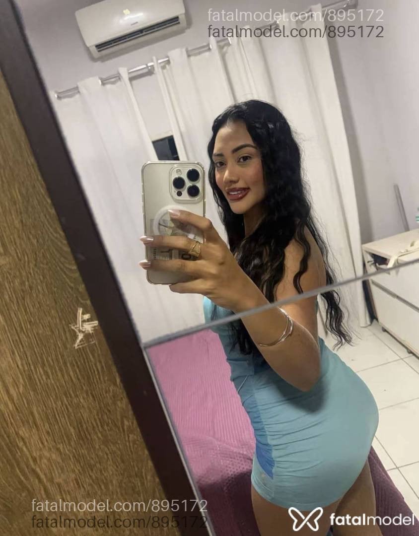 Acompanhante mulher morena (o) de olhos castanhos - Laryssa Halles