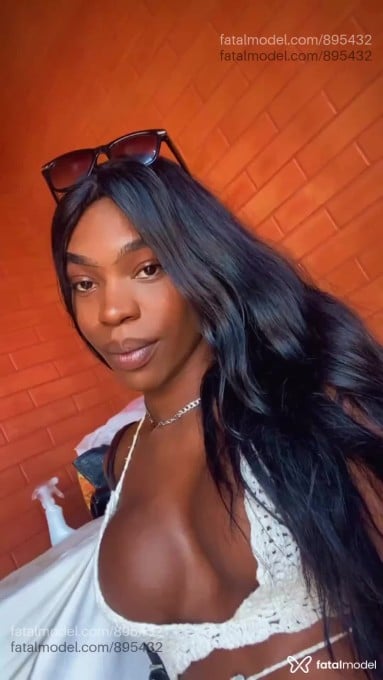Acompanhante travesti morena (o) de olhos castanhos em Volta Redonda - Bárbara Bittencour
