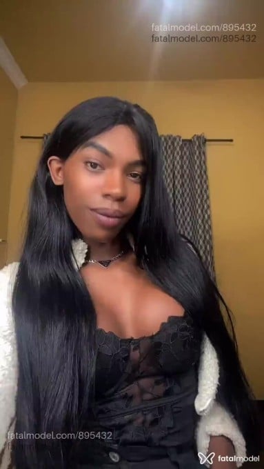 Acompanhante travesti morena (o) de olhos castanhos em Volta Redonda - Bárbara Bittencour
