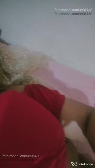 Acompanhante mulher com cabelo castanho de olhos castanhos em Balsas - Panda