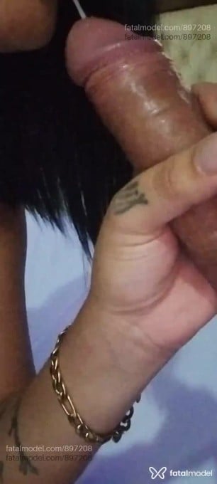 Acompanhante mulher morena (o) de olhos castanhos em Araras - Emanuella Donato